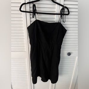Old navy black strappy linen dress